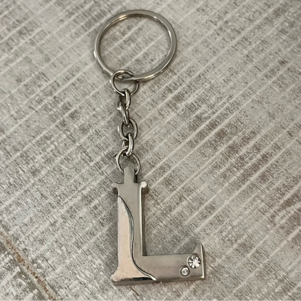 Silver Initial 'L' Keychain